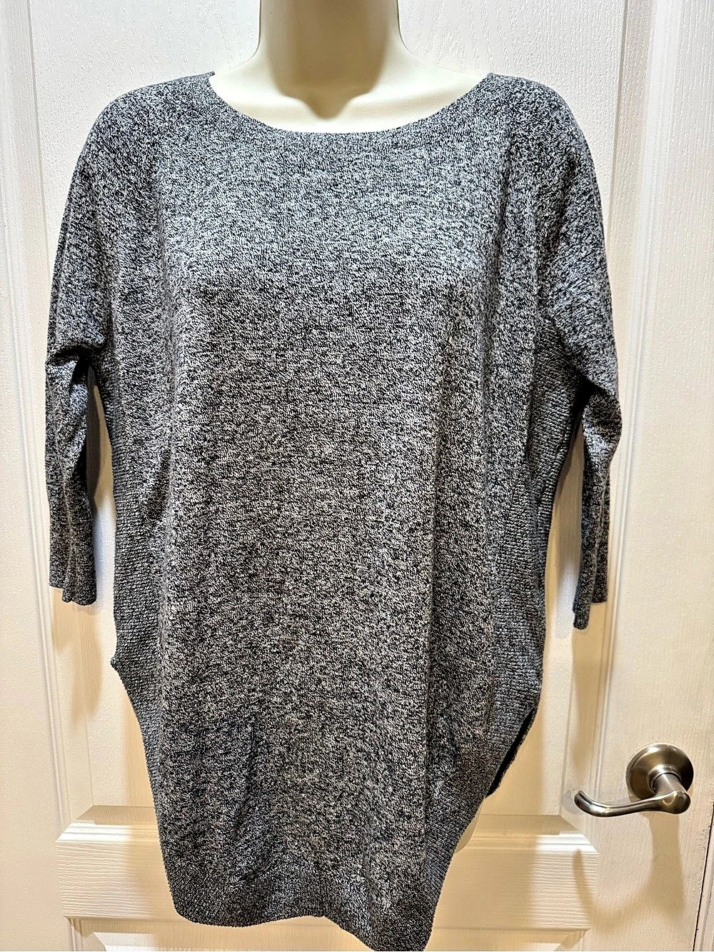 Express Gray Space Dye Lace-Up Back Tunic Sweater Gray & Black Small